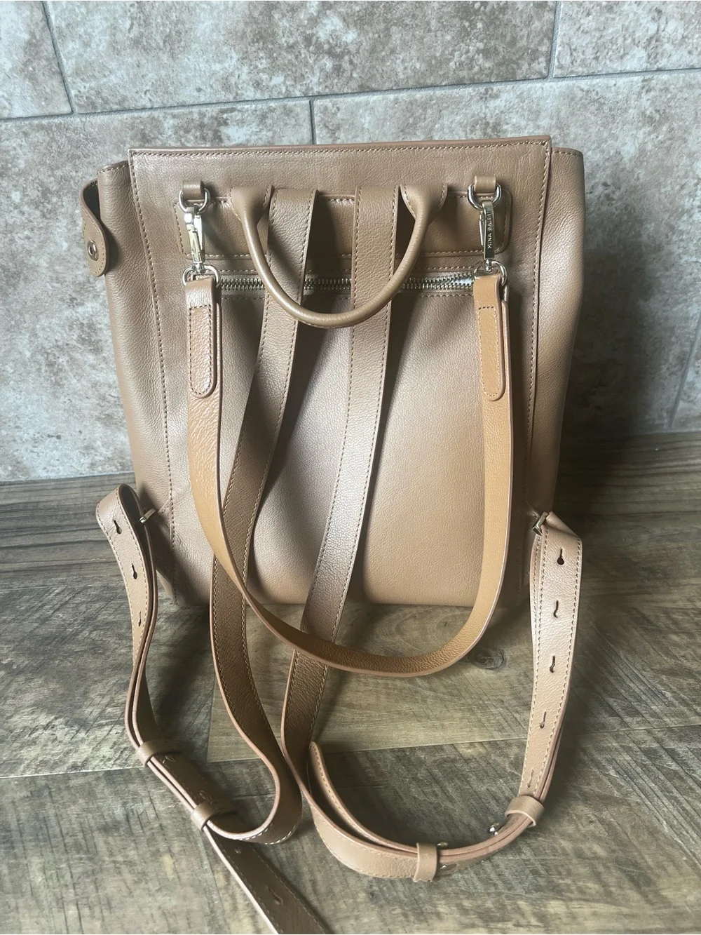 Mina Baie mini harper
